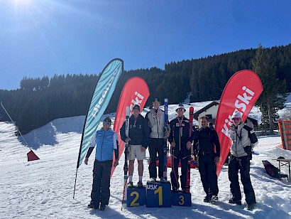 Eine Abfahrt am Pass Thurn Eine Abfahrt am Pass Thurn